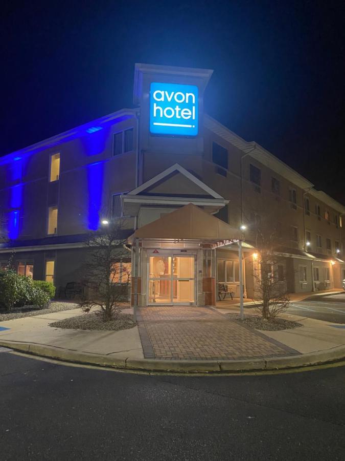 Avon Hotel - Sungai Toms Luaran gambar