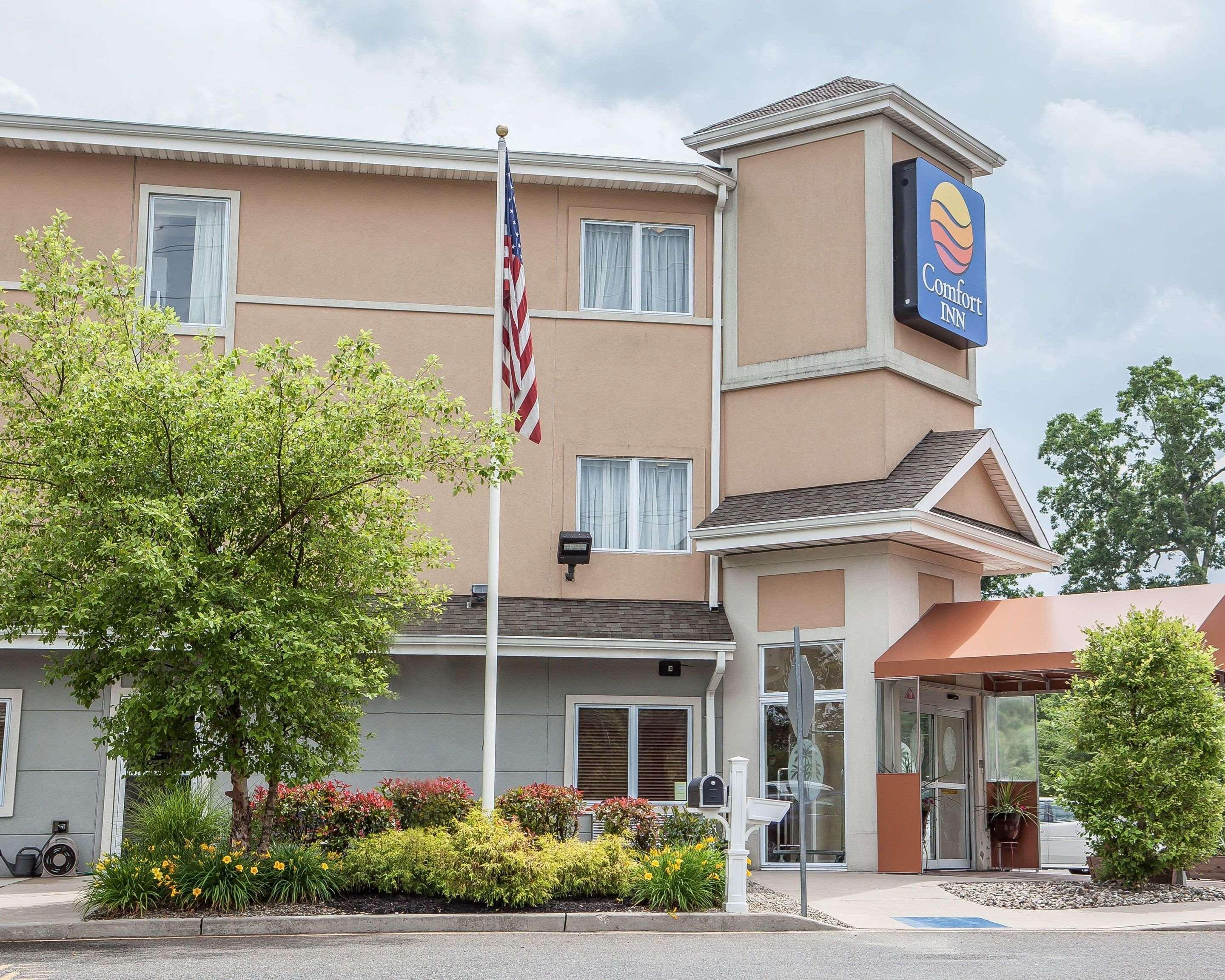 Avon Hotel - Sungai Toms Luaran gambar