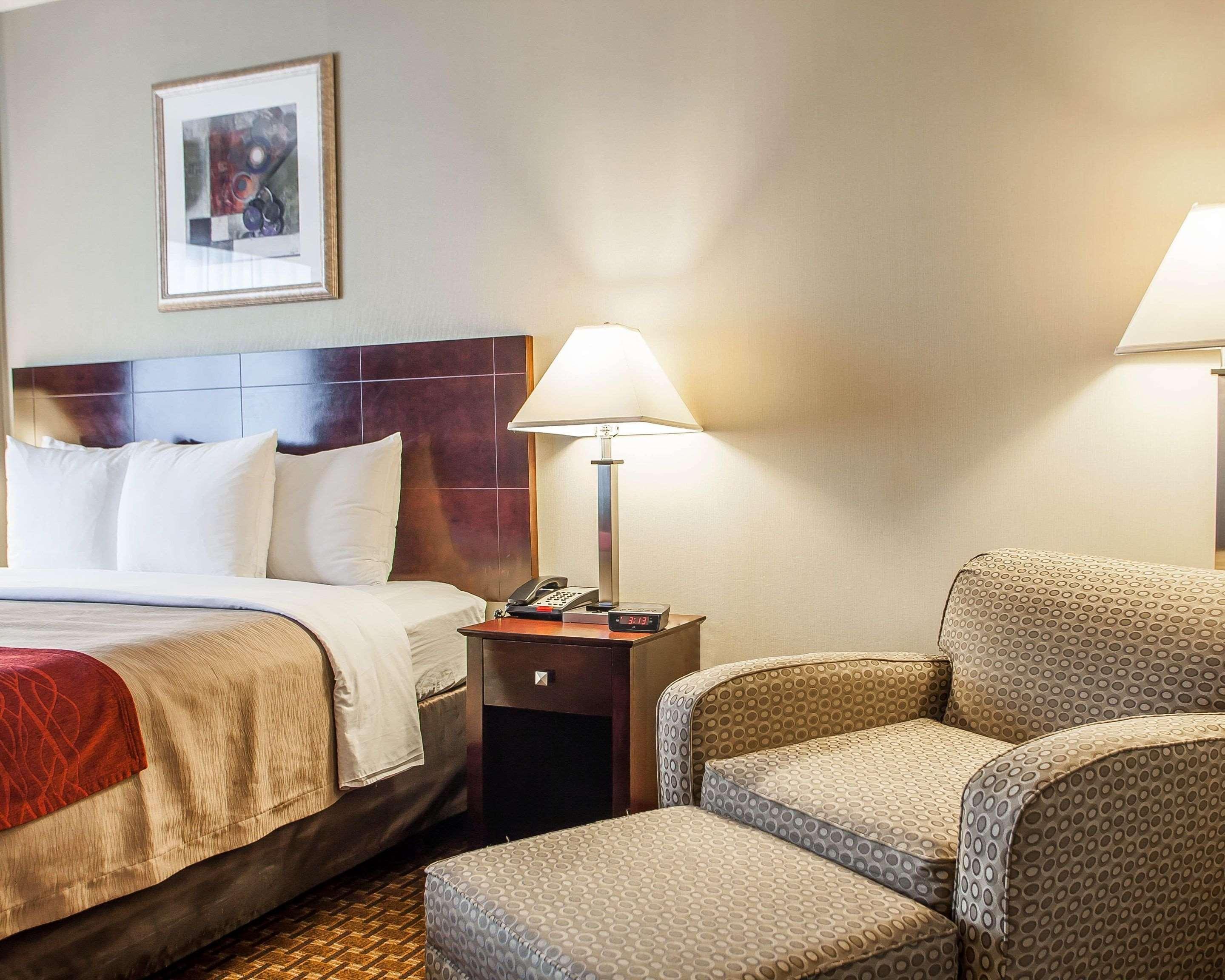 Avon Hotel - Sungai Toms Luaran gambar