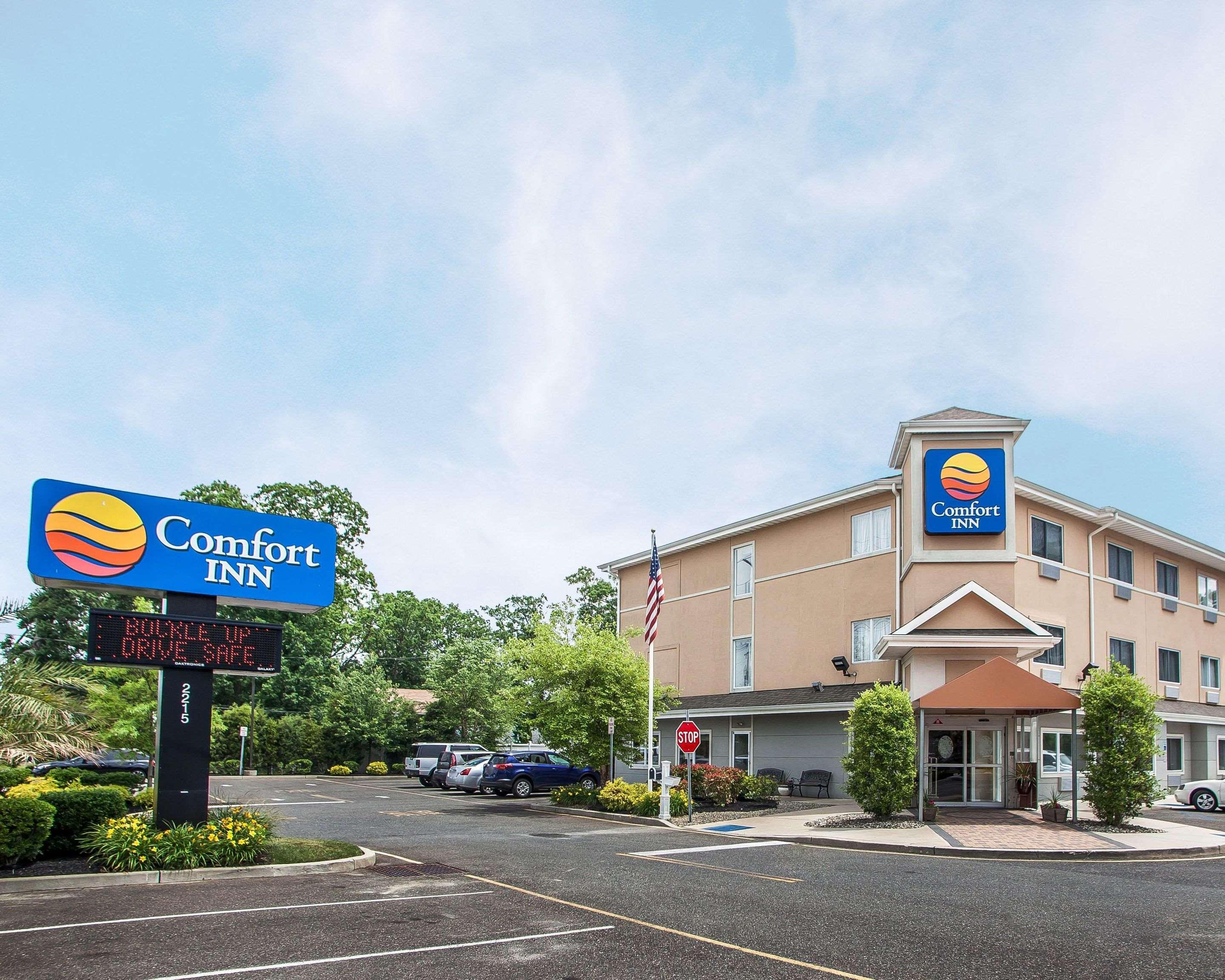 Avon Hotel - Sungai Toms Luaran gambar